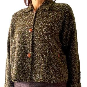 Vintage short cardigan. EUC boucle fabric, made in France. Size L